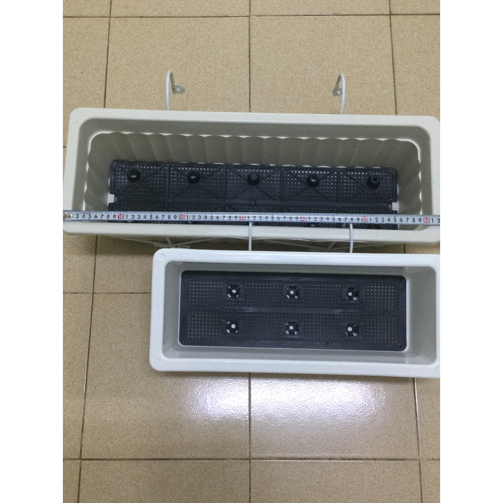 Bộ Khung Chậu Nhựa Thông Minh Trồng Rau 63Cm Treo Ban Công